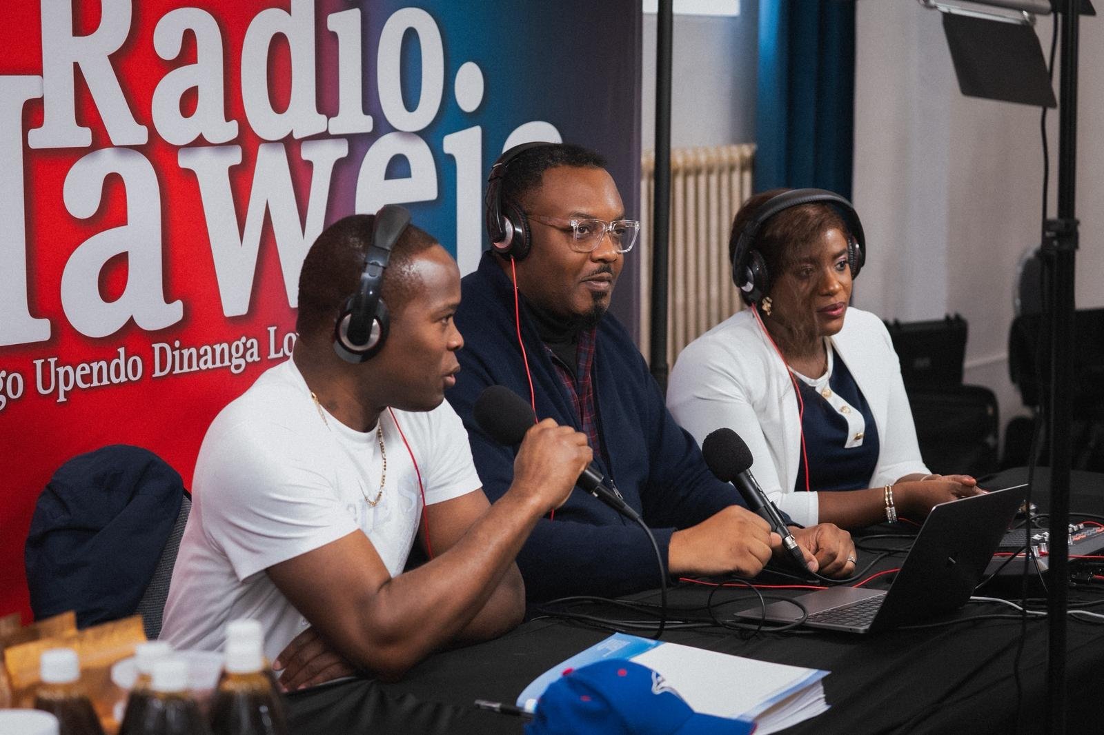 Anaelle et l'équipe de la coordination EDF lors d'une émission